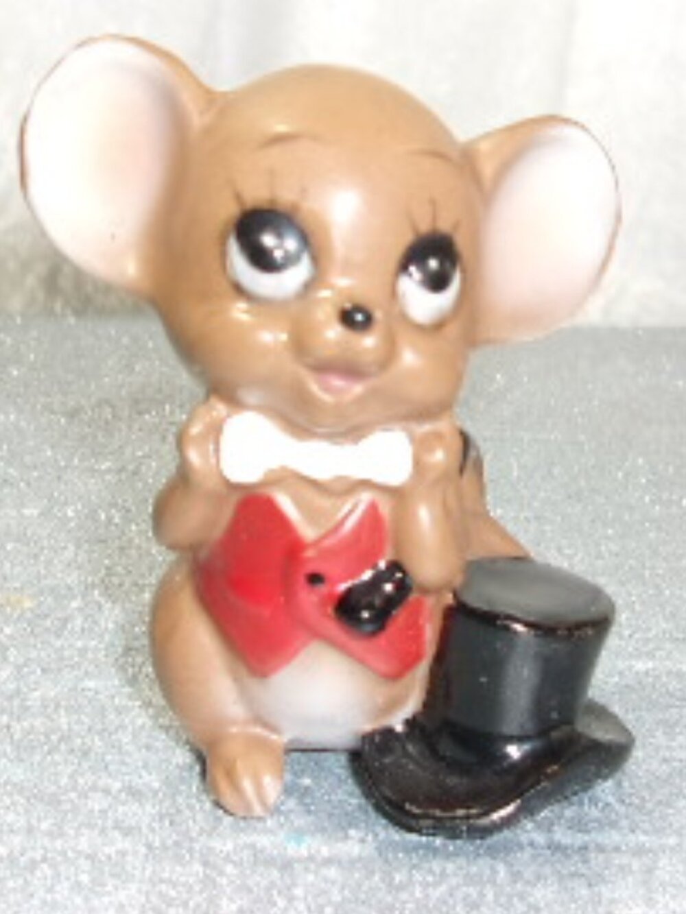 HXS-124 VINTAGE JOSEF ORIGINIALS CERAMIC MOUSE W/TOP HAT FIGURINE